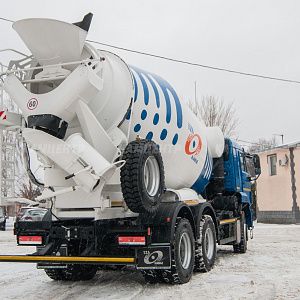 Автобетоносмеситель 10 м3 (58140V) на шасси КАМАЗ 6520