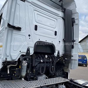 Седельный тягач КАМАЗ 54902-764-49