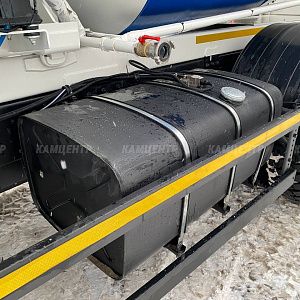 Автобетоносмеситель 10 м3 (58140V) на шасси КАМАЗ 6520