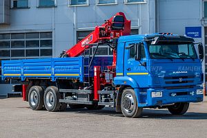 Кран-манипулятор КМУ HORYONG HRS 216 на шасси КАМАЗ-65117-3010-48