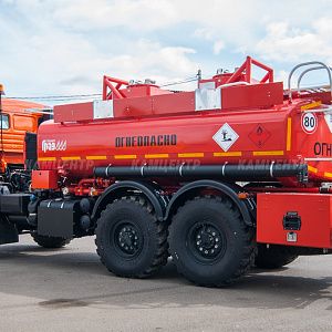 Автотопливозаправщик АТЗ 56167-123027-48 на шасси КАМАЗ-43118-3027-48